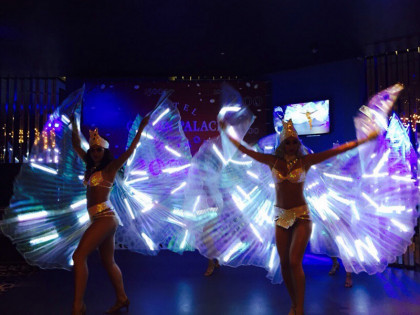 3f29309cf55edfc14417b85ce00c47124c83ccd07ff0a71f7f5a96dbd9fab308